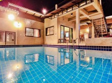 บ้านสโตน