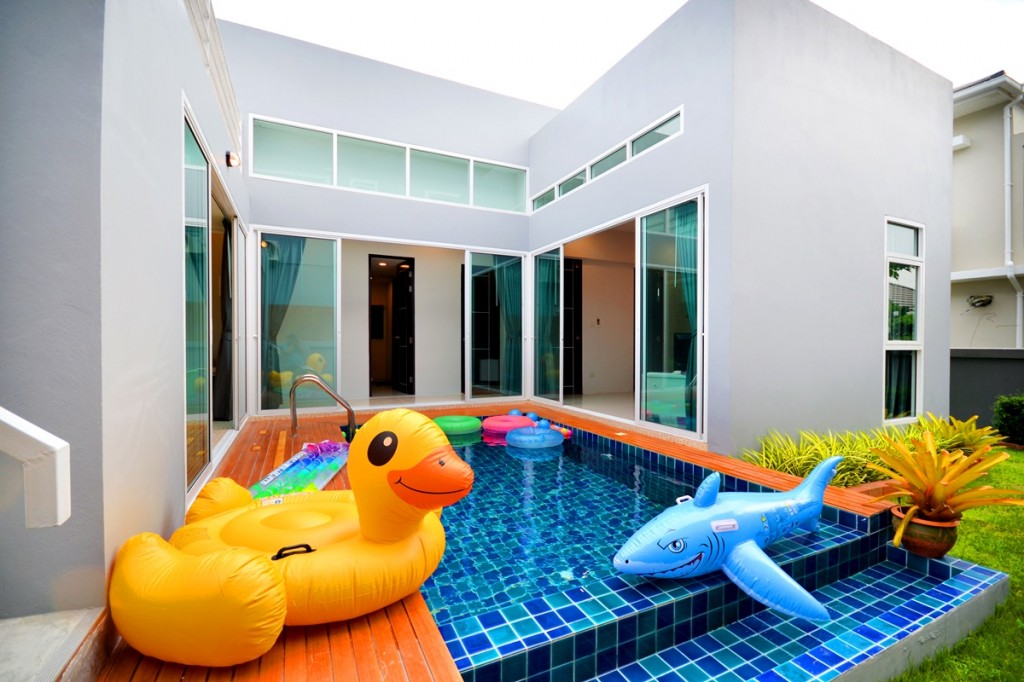 บ้านโอบจันทร์ หัวหิน พูลวิลล่า